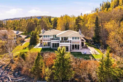 1759 Silver Cliff Lane Two Harbors MN 55616