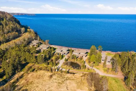 1759 Silver Cliff Lane Two Harbors MN 55616