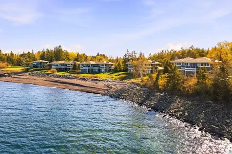 1759 Silver Cliff Lane Two Harbors MN 55616