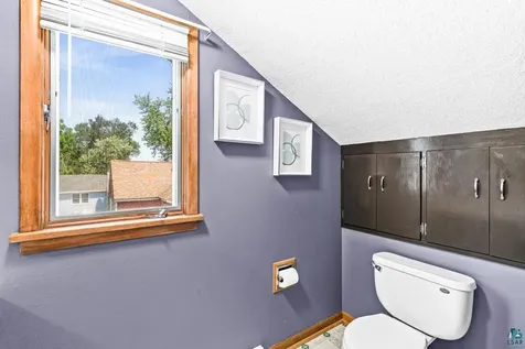 809 N Robin Avenue Duluth MN 55811