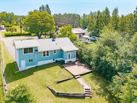 809 N Robin Avenue Duluth MN 55811