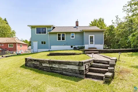 809 N Robin Avenue Duluth MN 55811