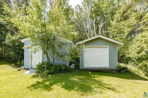 809 N Robin Avenue Duluth MN 55811