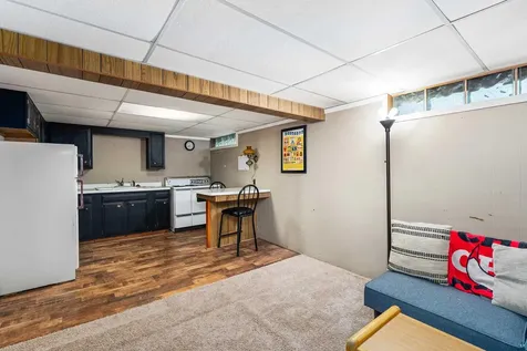 76 N 21st Street E Superior WI 54880