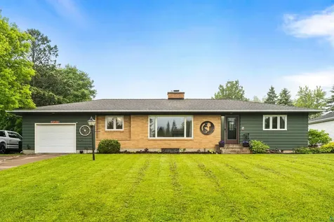 76 N 21st Street E Superior WI 54880
