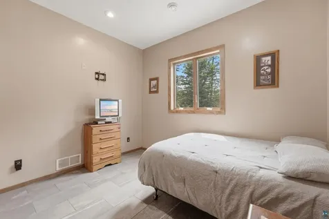 9046 Eagles Club Road Alborn MN 55702