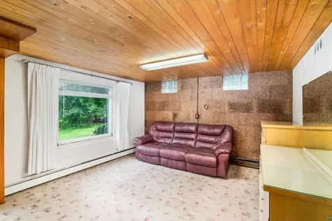 140 W Faribault Street Duluth MN 55803