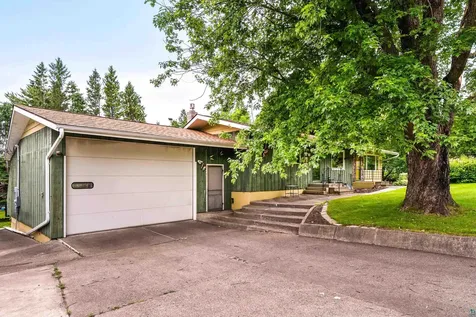 140 W Faribault Street Duluth MN 55803