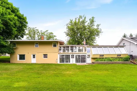 140 W Faribault Street Duluth MN 55803