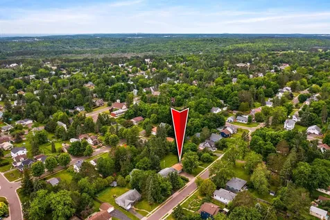 140 W Faribault Street Duluth MN 55803