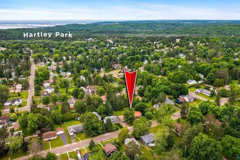 140 W Faribault Street Duluth MN 55803