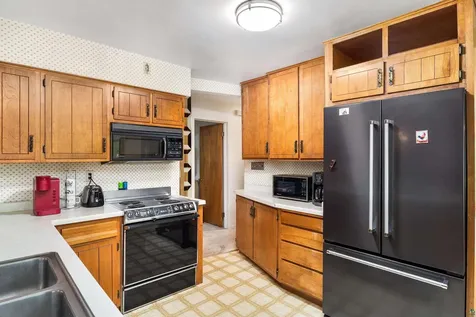 140 W Faribault Street Duluth MN 55803