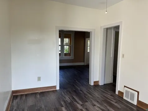 826 E 6th Street Duluth MN 55805