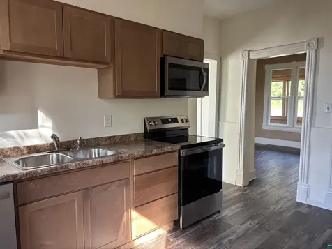 826 E 6th Street Duluth MN 55805