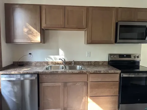 826 E 6th Street Duluth MN 55805