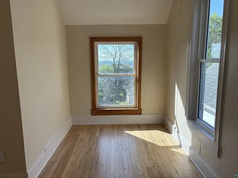 826 E 6th Street Duluth MN 55805