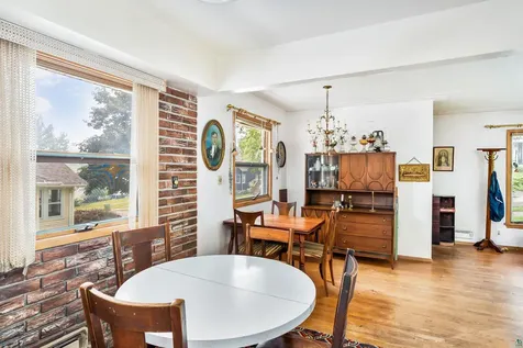 832 N 43rd Avenue W Duluth MN 55807