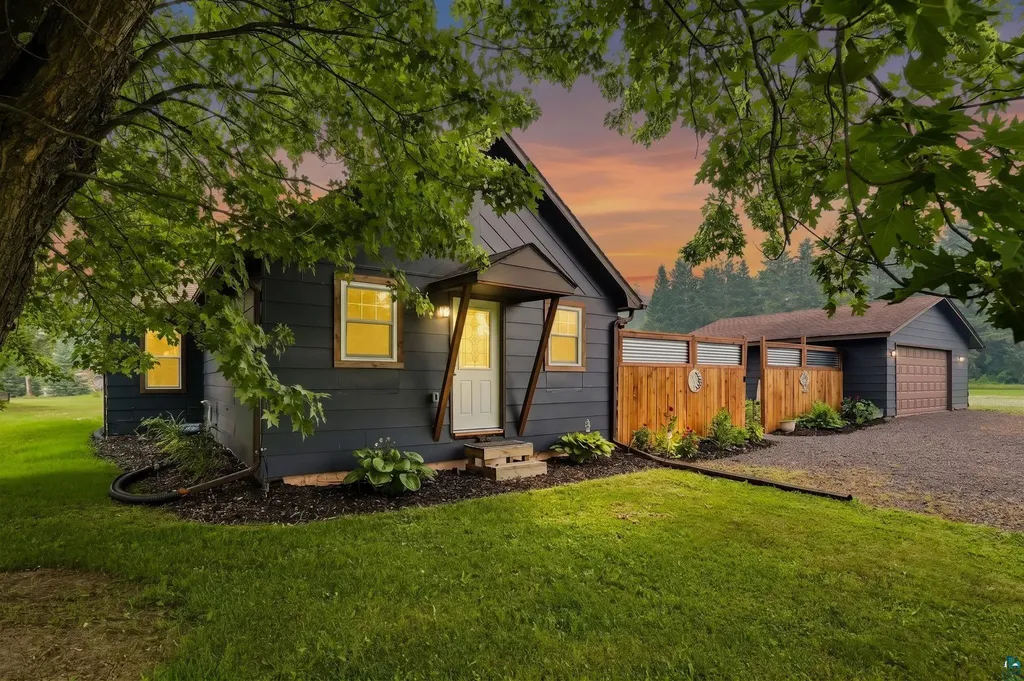 3022 S Corey Avenue Superior WI 54880