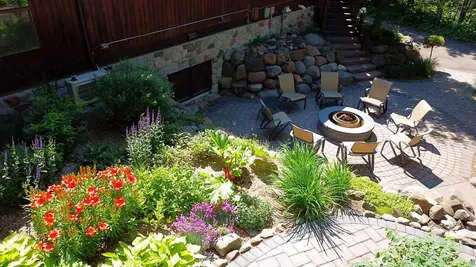 207 9th Avenue W Grand Marais MN 55604