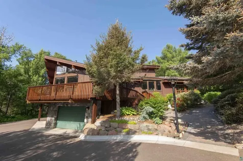 207 9th Avenue W Grand Marais MN 55604
