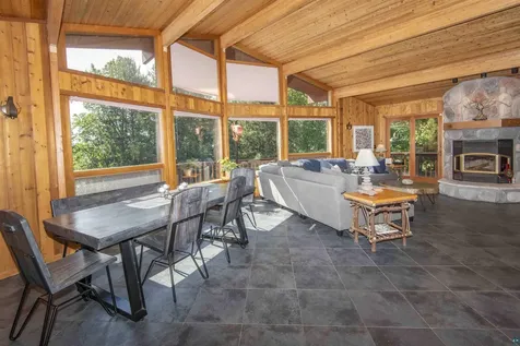 207 9th Avenue W Grand Marais MN 55604