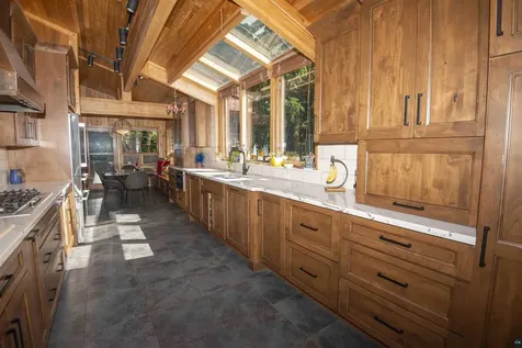 207 9th Avenue W Grand Marais MN 55604