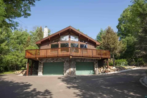 207 9th Avenue W Grand Marais MN 55604