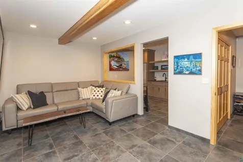 207 9th Avenue W Grand Marais MN 55604