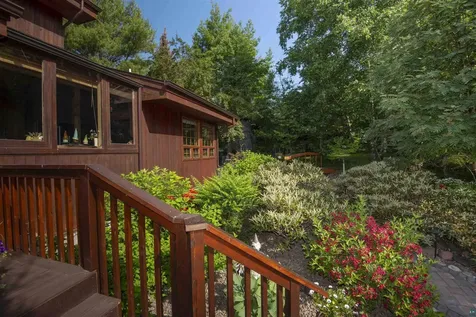 207 9th Avenue W Grand Marais MN 55604