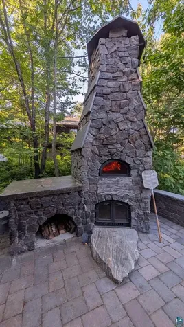 207 9th Avenue W Grand Marais MN 55604