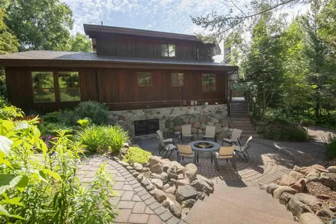 207 9th Avenue W Grand Marais MN 55604