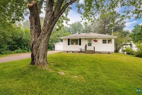 2604 Hagberg Street Duluth MN 55811