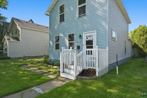 2114 E 6th Street Superior WI 54880