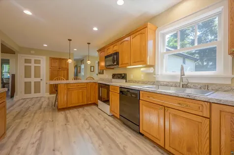 4414 Cambridge Street Duluth MN 55804
