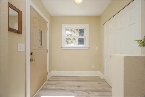 4414 Cambridge Street Duluth MN 55804
