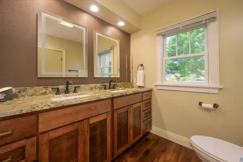 4414 Cambridge Street Duluth MN 55804