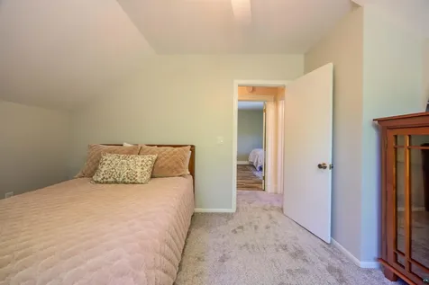 4414 Cambridge Street Duluth MN 55804