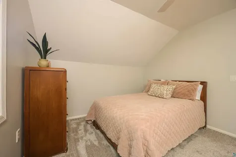 4414 Cambridge Street Duluth MN 55804
