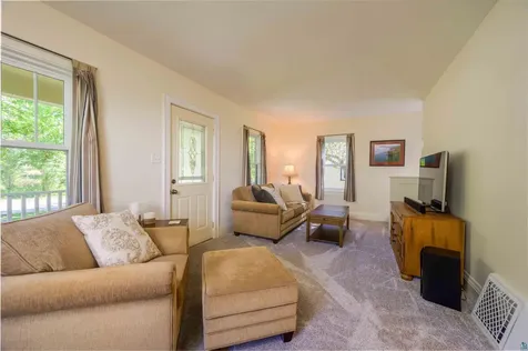 4414 Cambridge Street Duluth MN 55804