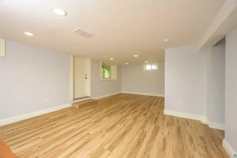 4414 Cambridge Street Duluth MN 55804