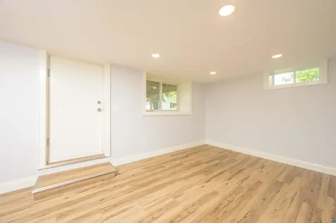 4414 Cambridge Street Duluth MN 55804