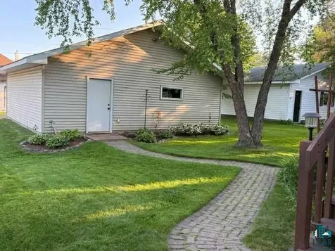 4414 Cambridge Street Duluth MN 55804