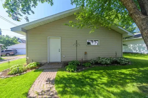 4414 Cambridge Street Duluth MN 55804