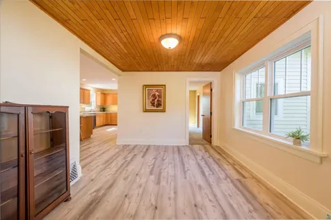 4414 Cambridge Street Duluth MN 55804
