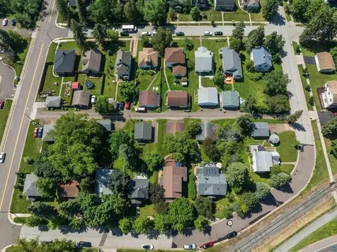 4414 Cambridge Street Duluth MN 55804