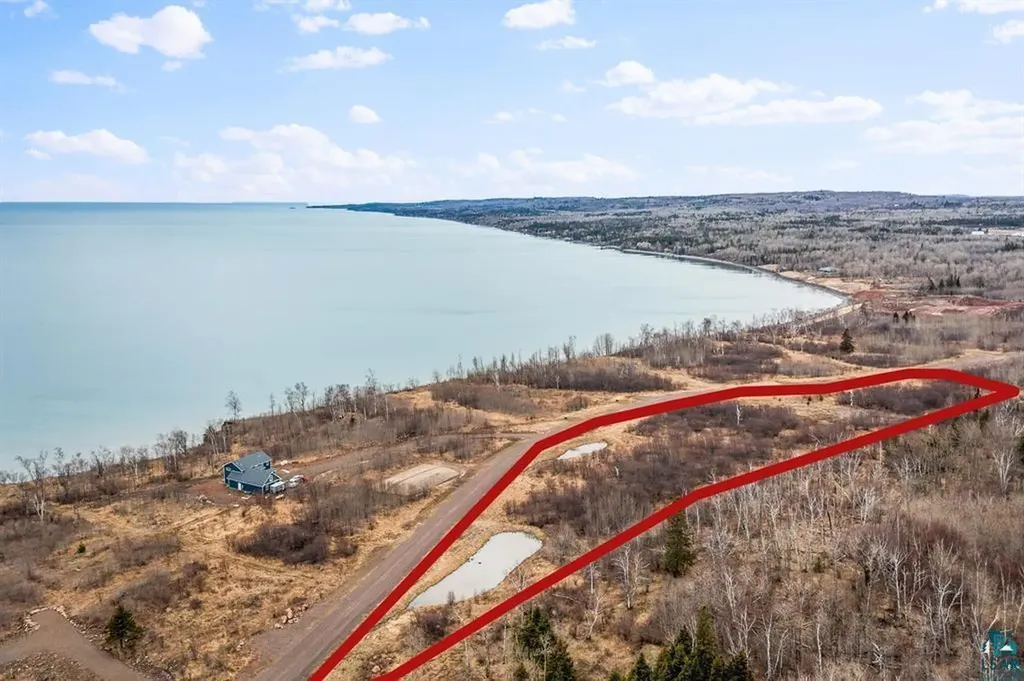 Xxxx E Stanley Road Two Harbors MN 55616