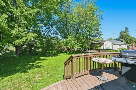 1421 E 5th Street Superior WI 54880