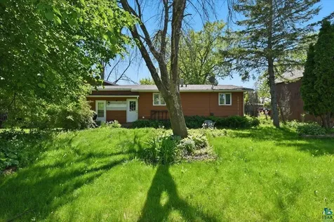 1421 E 5th Street Superior WI 54880