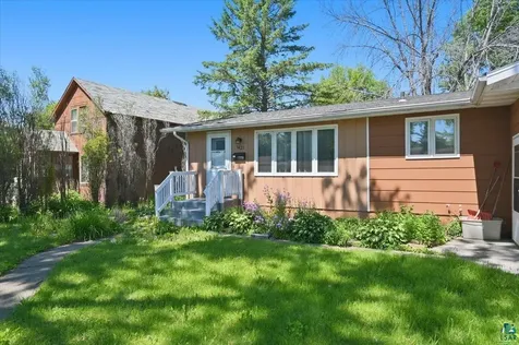 1421 E 5th Street Superior WI 54880