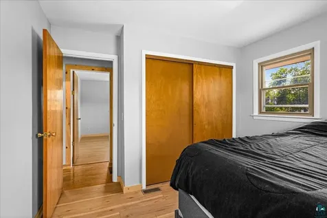 5433 Edwardson Road Silver Bay MN 55614